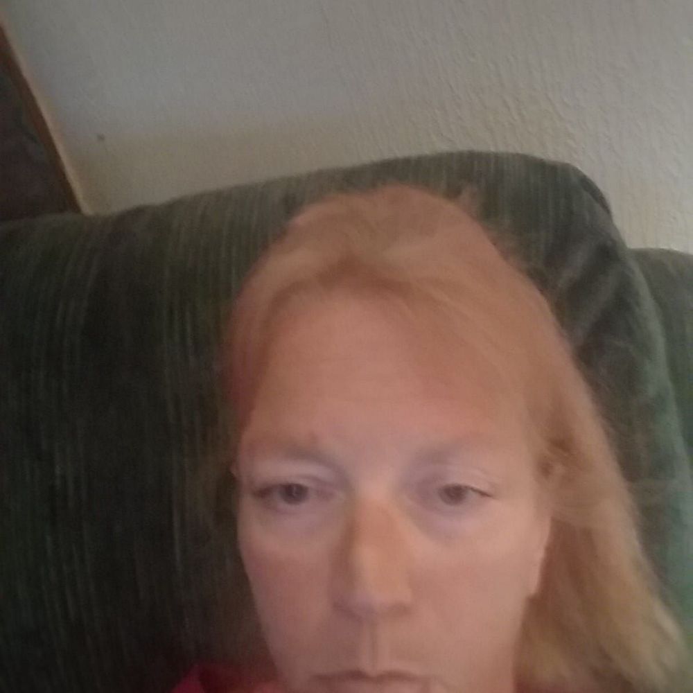 Meet your Posher, Connie